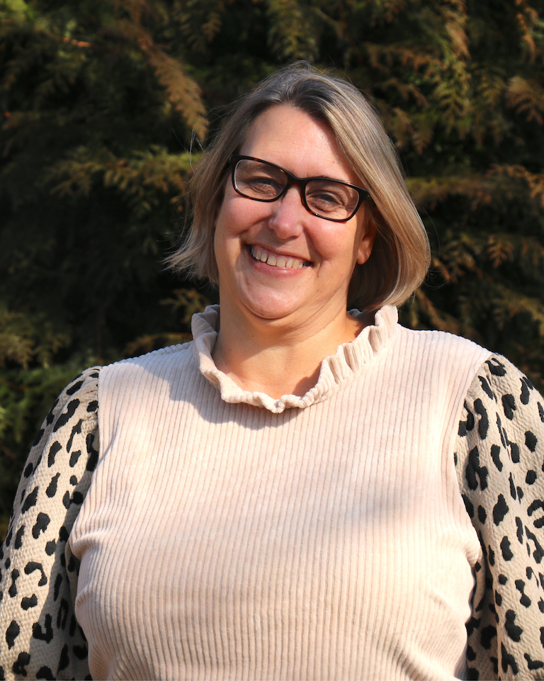 Nina-VanHeulen Nina VanHeulen